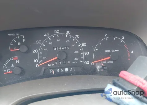 2000 Ford Excursion Limited from USA, damaged, VIN 1FMSU43F0YEE15964